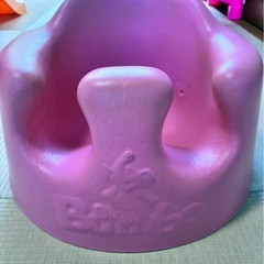 Bumbo ベビーチェア ピンクの画像