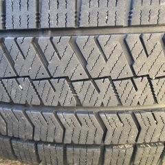 205／65／16ブリザックVRX2 4本の画像