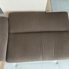 ニトリ二人用ソファの画像