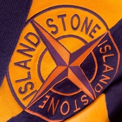 【美品】Stone Island ストーンアイランド  パーカー　ニット　Mサイズの画像