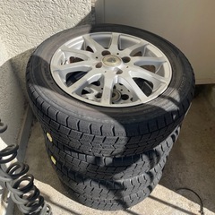 受け渡し決定 軽用  ホイール付きスタッドレスの画像