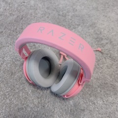 美品ヘッドフォン（ レイザー）
の画像
