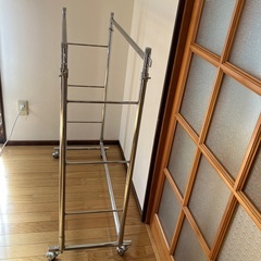 お洋服ラック　業務用の画像