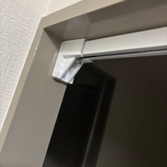 ニトリ　遮光カーテン　突っ張りレールセットの画像