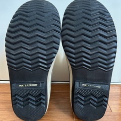 ソレル　冬用ブーツ24cm＆新品未使用インナーブーツ　セットの画像