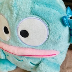 (受け渡し予定者とお話中、☆)新品タグ付 リボンおすわりドール ハンギョドンの画像