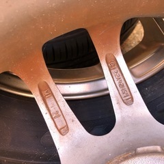 アルミタイヤ4本の画像