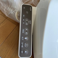 リクシル　シャワートイレの画像