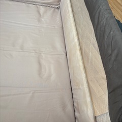 アップリカ　ベビーベッドの画像