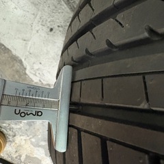 中古タイヤ1本のみ　215/45R17 91Wの画像