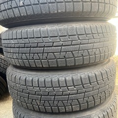 14インチ　アルミホイール付きスタッドレスの画像