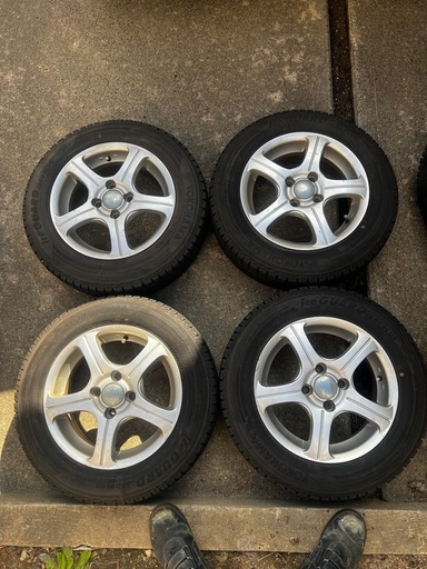 14インチ　アルミホイール付きスタッドレス