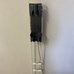 ダイソンv7掃除機　ラック&充電器の画像
