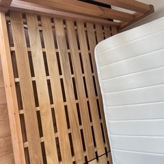 無印良品のベッドフレーム及びニトリのマットレスの画像