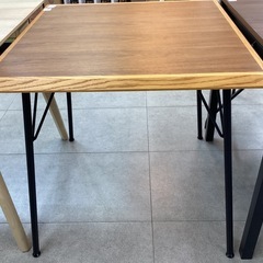 【トレファクピエリ守山店】【取りに来られる方限定】ダイニング３点セットの画像