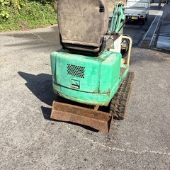 小型重機三菱ME08実働
の画像