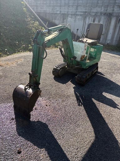 小型重機三菱ME08実働