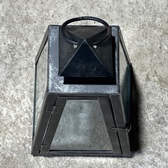 ランタン　フラスタムランタン　キャンドルホルダー　ろうそく立て　アンティーク　レトロ　当時物の画像