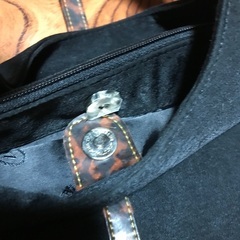 ハンドバッグほぼ新品の画像