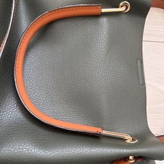 ショルダーバックの画像