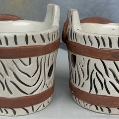 ダイソー陶器おけ型アロマポットの画像