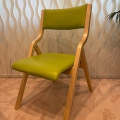 【決まりました】イス2脚　折りたたみイスの画像