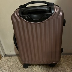 キャリーケースの画像