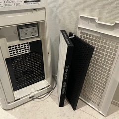 シャープ 加湿空気清浄機 KI-LS50 床置型の画像