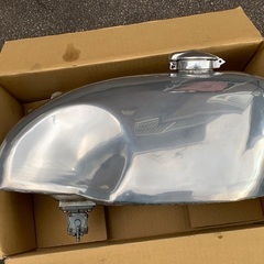 SR400 アルミタンクの画像