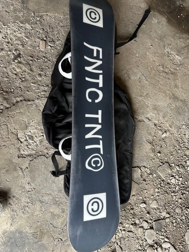 【フルセット】FNTC TNT スノーボード 使用3回 美品｜ビンディング・ブーツ・ケース付き 