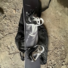 【フルセット】FNTC TNT スノーボード 使用3回 美品｜ビンディング・ブーツ・ケース付き の画像