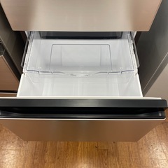 3ドア冷蔵庫　HITACHI R-V32SV 2023年製の画像