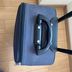 スーツケースの画像