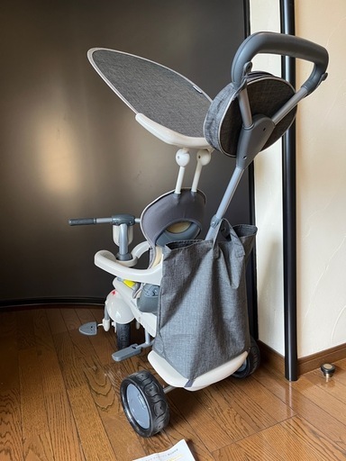 ほぼ新品　smarTrike 三輪車 グレー 収納バッグ付き　スマートライク