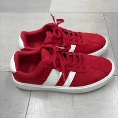 GU ほぼ新品　ライトソールスエードタッチスニーカー　Sサイズ　22.5cmの画像