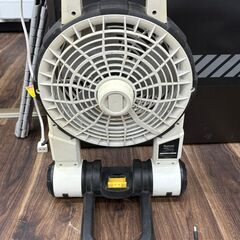【中古】マキタ Makita CF201DZ 充電式ファン 14.4V/18V ACアダプタ付き【ハンズクラフト佐賀】の画像