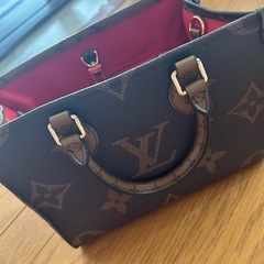 LV バッグの画像