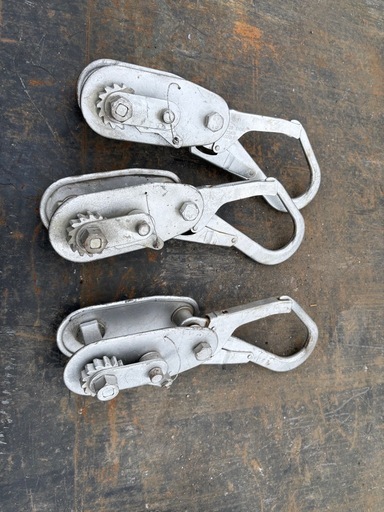 被覆ワイヤー緊張器　ワイヤー用