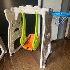 子供用ブランコ&バスケットゴールの画像