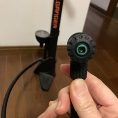 自転車　空気入れ　2個セットの画像