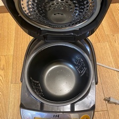 炊飯器の画像