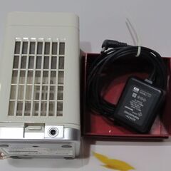 ②💗インフルエンザ対策に有効💗ミニ空気清浄機💗シャープ製　美品　小さいですが強力ですの画像