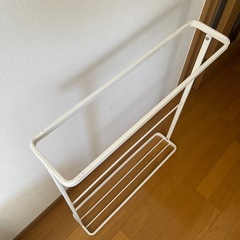 Tower タワー　バスタオルラックの画像