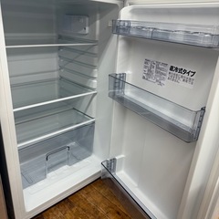 Abitelax 2ドア冷蔵庫のご紹介ですの画像