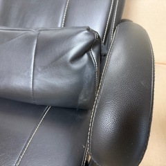 オフィスチェアの画像