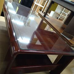 リユースのサカイ浦和店　【G005】★ﾛｰﾃｰﾌﾞﾙ　ｶﾘﾓｸ　ﾛｰｽﾞｳｯﾄﾞ　ﾚﾄﾛ　当時物　昭和　新生活　ファミリー　単身用　埼玉県　東京都　さいたま市　川口市　蕨市　越谷市　草加市　志木市　朝霞市　和光市　富士見市の画像