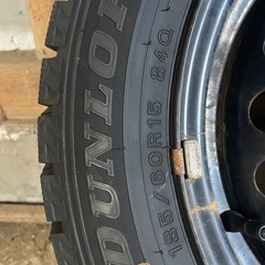 185/60R15 スタッドレス4本セットの画像