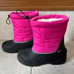 取引中⭐︎
雪遊び　スノーブーツ　22cmの画像