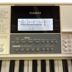 CASIO 光ナビゲーション キーボード LK-516 61鍵盤 230曲の画像