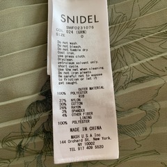 SNIDELワンピースの画像